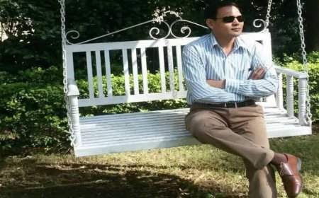 पूर्व आईएएस नियाज खान का विवादित बयान; कहा- 'मॉब लिंचिंग से बचने के लिए मुस्लिम बदल लें अपना पहनावा'