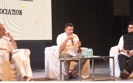 NTA भंग करने और धर्मेंद्र प्रधान के इस्तीफे की मांग! इंदौर में जीतू पटवारी और प्रियव्रत सिंह का हमला