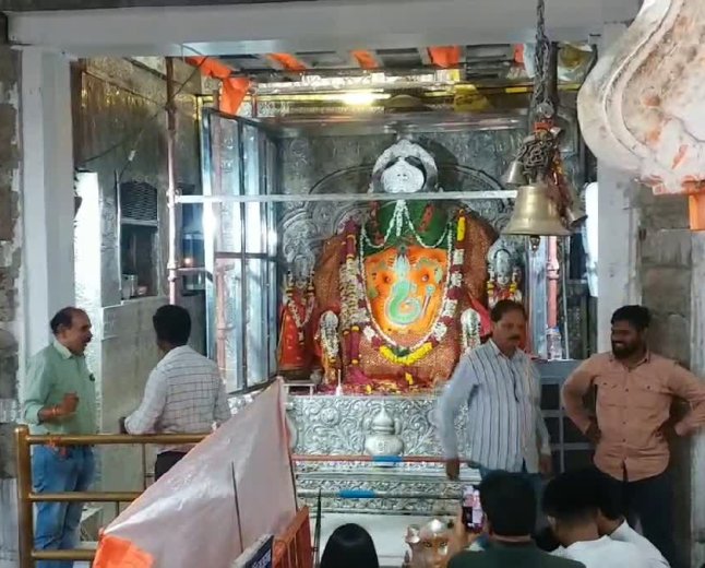 खजराना गणेश मंदिर में मिला 51 किलो चांदी का प्राचीन श्री यंत्र; जानें इसका धार्मिक महत्व