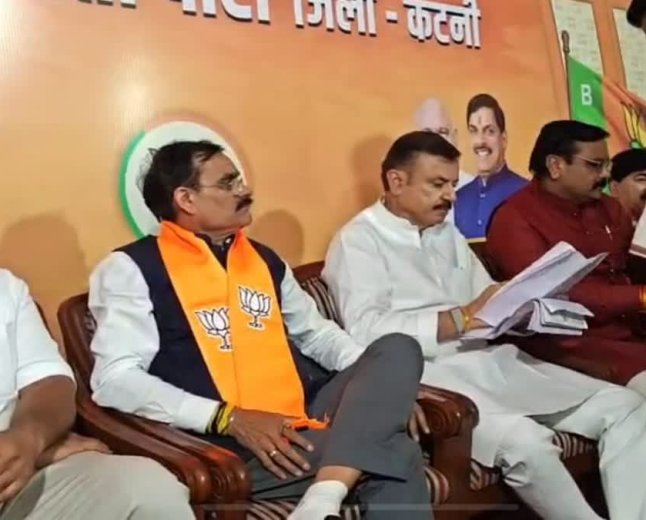 कांग्रेस नेता दिग्विजय सिंह के बयानों पर मंत्री राव उदय प्रताप सिंह और सांसद वीडी शर्मा की तीखी प्रतिक्रिया
