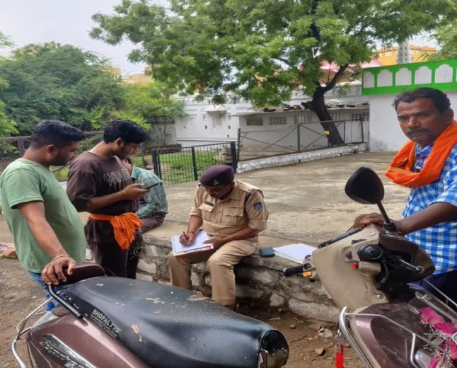 इमामी गेट पर चाय बेचते समय करंट लगने से हुई मौत; सीसीटीवी में कैद हुआ हादसा