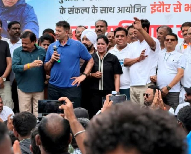 सीहोर में गरजे जीतू पटवारी— 'शिक्षा-परीक्षा माफियाओं पर कसें लगाम, केजी से पीजी तक मुफ्त हो पढ़ाई'