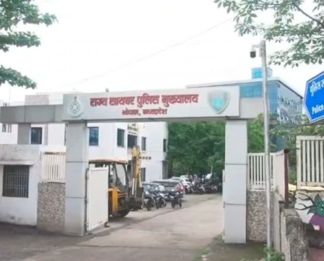 खुद को मुंबई की युवती बताकर शुभम से ऐंठे 18 लाख रुपये, ACP संतोष कुमार पटेल का बड़ा खुलासा