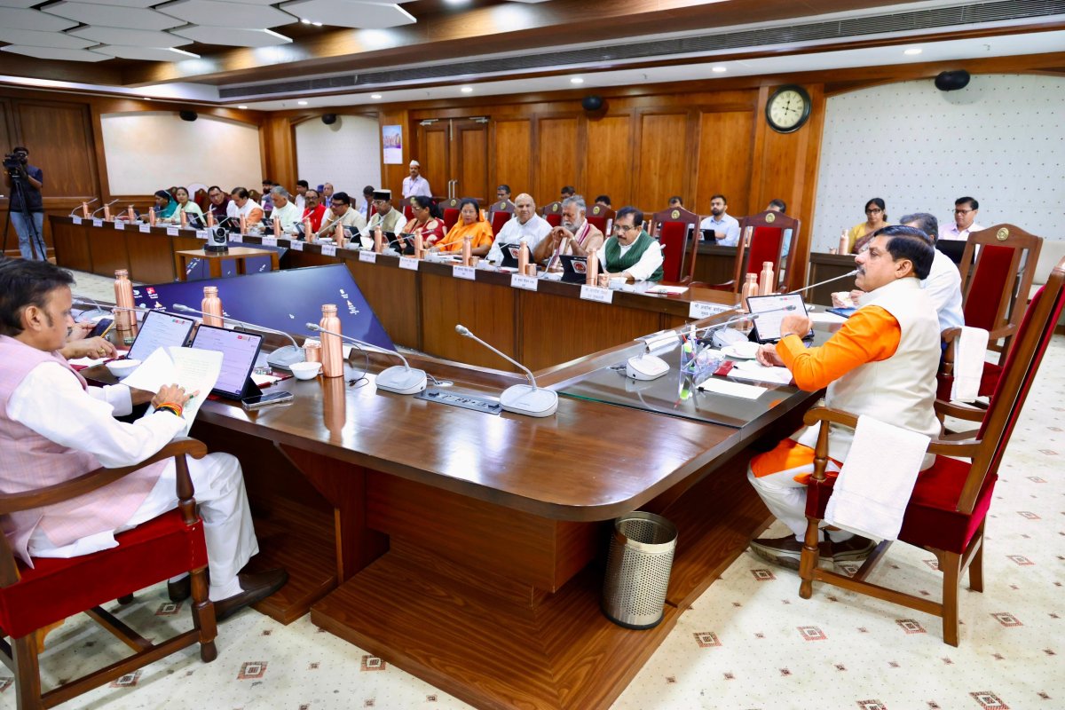 मोहन सरकार का बड़ा फैसला, लाड़ली बहना और लाड़ली लक्ष्मी योजना पर अगले 5 साल में खर्च होंगे 1.30 लाख करोड़ रुपये