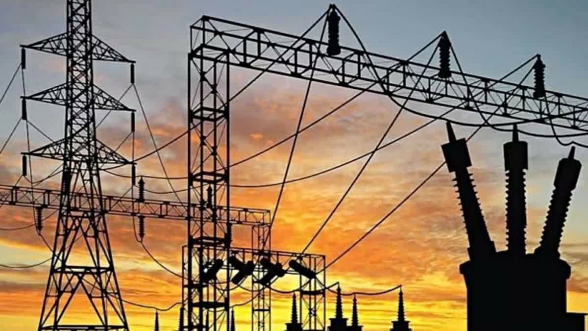 एमपी में महंगी हो सकती है बिजली, ट्रांसमिशन लॉस बढ़ने से आम जनता पर पड़ेगा अतिरिक्त बोझ