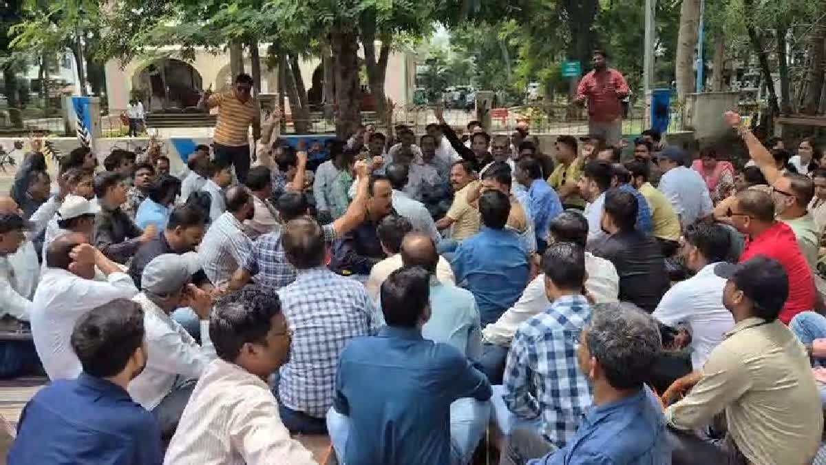 तकनीकी समस्याओं के चलते पटवारियों ने किया काम बंद, प्रशासनिक दबाव पर आक्रोश