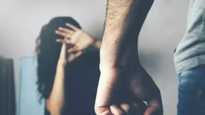 धार में दिल दहला देने वाली घटना, कलयुगी मां ने 50 हजार रुपये में अपनी नाबालिग बेटी को बेचा