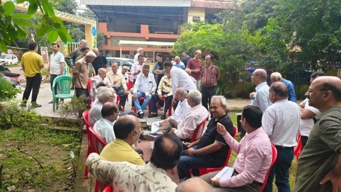 राज्य सहकारी आवास संघ और राजस्व विभाग के विवाद में पिस रहे रहवासी, तीन चरणों में होगा विरोध प्रदर्शन