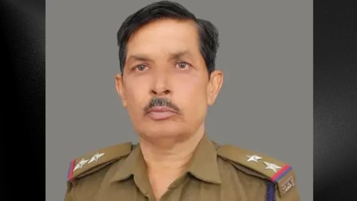 ड्यूटी पूरी कर घर लौटे एसआई राकेश मिश्रा की अचानक बिगड़ी तबीयत, अस्पताल पहुंचने से पहले मौत