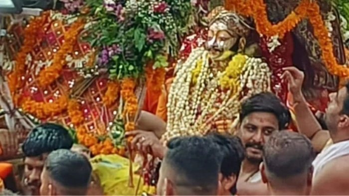श्रावण मास के पहले सोमवार को निकलेगी बाबा महाकाल की पहली सवारी, मनमहेश स्वरूप में देंगे दर्शन