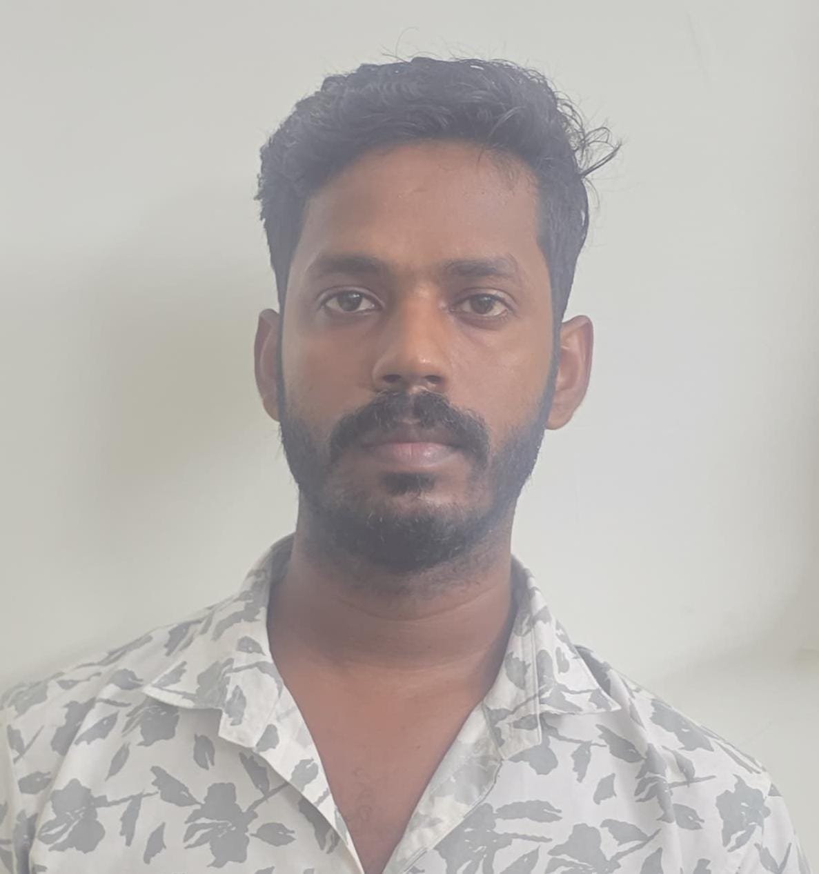 लॉर्डगंज पुलिस ने आरोपी विनीत चक्रवर्ती को किया गिरफ्तार, शादी का झांसा देकर कर रहा था शोषण