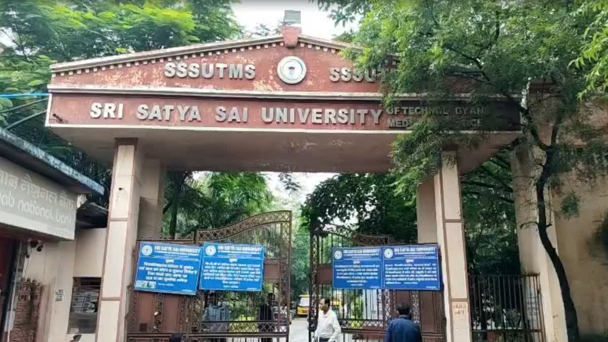राजस्थान पीटीआई भर्ती फर्जीवाड़ा मामला, यूनिवर्सिटी के कुलपति समेत तीन आरोपी गिरफ्तार