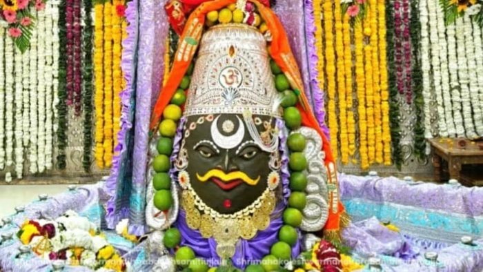 महाकाल की सवारी के पीछे इन अनाम साधकों की है तपस्या, रंगोली से लेकर पुष्प श्रृंगार की अनसुनी कहानी