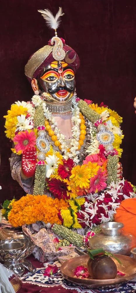 सावन के पहले सोमवार पर धूमधाम से निकली बाबा महाकाल की सवारी, चंद्रमौलेश्वर रूप में दिए दर्शन