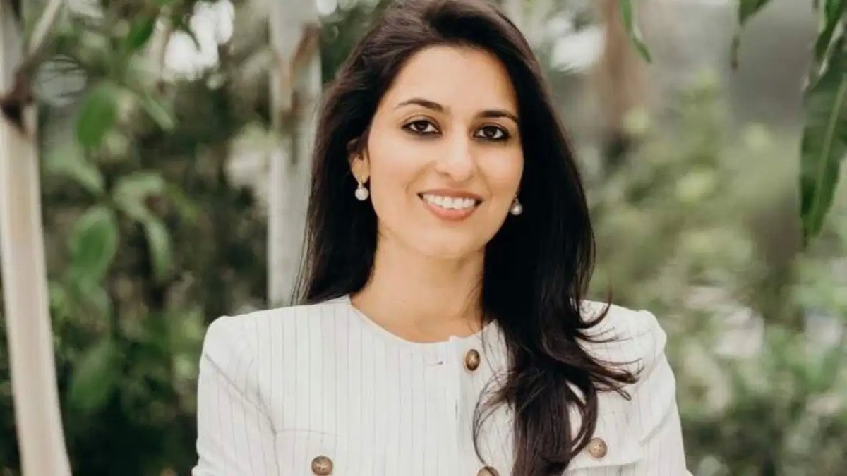 पूर्व स्कूल प्रिंसिपल पिया डांडिया ने रचा इतिहास, फ्लोरिडा के 22वें कांग्रेसनल डिस्ट्रिक्ट से दर्ज की जीत