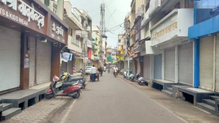 भोजशाला मामले में सकल हिंदू समाज के आह्वान पर धार जिले में आधे दिन का बंद, बाजार रहे बंद