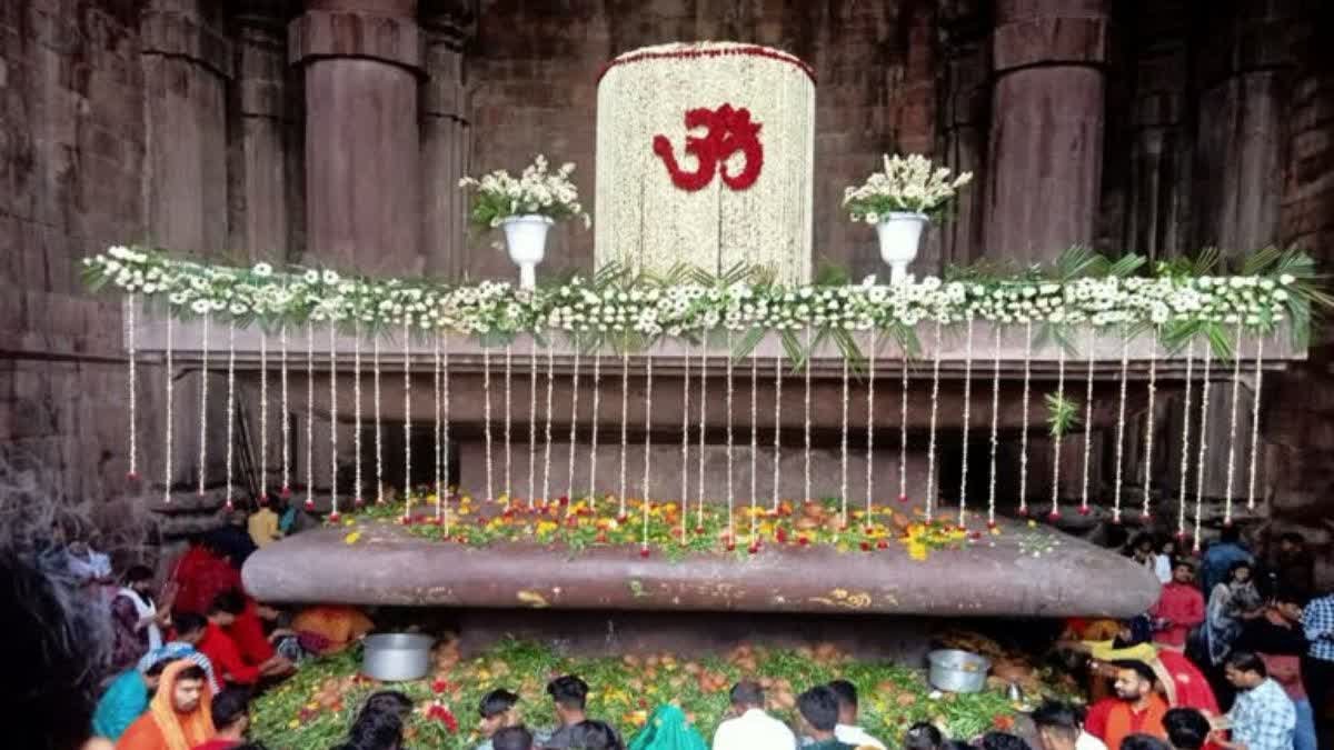 एक ही पत्थर से तराशा गया है रायसेन का प्रसिद्ध भोजेश्वर शिवलिंग, जानिए इस ऐतिहासिक मंदिर का इतिहास