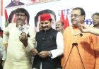 दतिया उपचुनाव में कांग्रेस की शानदार जीत के बाद पीसीसी ऑफिस में जश्न, नेताओं ने बांटी मेलोडी टॉफी