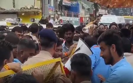 5.50 लाख से अधिक श्रद्धालुओं ने किए दर्शन, नागचंद्रेश्वर मंदिर के कपाट खुलने से भारी जनसैलाब
