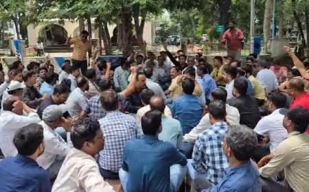 तकनीकी समस्याओं के चलते पटवारियों ने किया काम बंद, प्रशासनिक दबाव पर आक्रोश