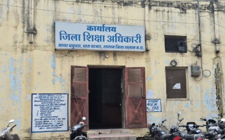 रतलाम में नए सत्र के ढाई महीने बाद भी नहीं मिली स्कूल ड्रेस, स्वतंत्रता दिवस पर पुरानी पोशाक पहनेंगे बच्चे