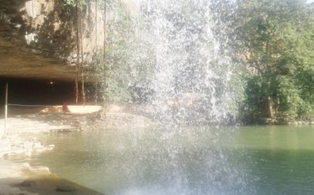 धार के सुल्तानपुर में छिपा है रहस्यमयी 'गंगा महादेव' मंदिर, झरने और प्राकृतिक सुंदरता ने खींचा पर्यटकों का ध्यान