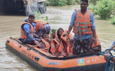 विदिशा में मूसलाधार बारिश से हाहाकार, पुलिस और होमगार्ड ने बचाई 20 लोगों की जान
