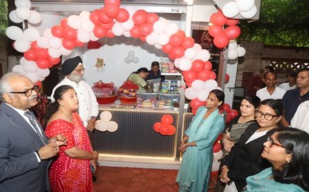 टूटता रिश्ता बना खुशियों का ठिकाना, ग्वालियर हाईकोर्ट की पहल से दिव्यांग दंपती ने शुरू किया 'इशारा कैफे'