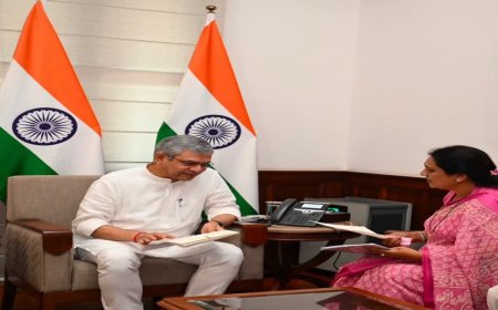 सांसद लता वानखेड़े ने केंद्रीय रेल मंत्री अश्विनी वैष्णव से की मुलाकात, सागर में रेल सुविधाओं के विस्तार की मांग