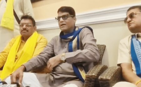 आजाद समाज पार्टी नेता दामोदर यादव का विवादित बयान, धीरेंद्र कृष्ण शास्त्री को बताया भूमाफिया