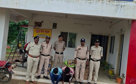 अवैध शराब तस्करों पर बड़वानी पुलिस का तगड़ा प्रहार, 1.55 लाख का माल जब्त और दो आरोपी गिरफ्तार