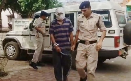 कार से महाराष्ट्र ले जाई जा रही थी एमडी ड्रग्स, चैनपुर पुलिस ने बाइक सवार तस्कर से पकड़े 10 देसी कट्टे