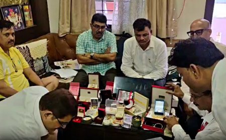 इंदौर नगर निगम अधिकारी के घर लोकायुक्त का छापा, आय से 216 प्रतिशत अधिक संपत्ति का खुलासा