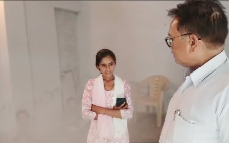 मुरैना में हैरान करने वाला मामला, 65 हजार सैलरी वाला हेडमास्टर स्कूल से गायब, 4500 रुपये में रखी प्राइवेट टीचर