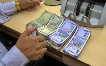बैंक में कैश जमा करने के क्या हैं नए नियम? बड़े लेन-देन पर कैसे होती है टैक्स विभाग की नजर