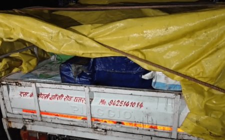 असली के नाम पर परोसा जा रहा था सिंथेटिक मावा, पुलिस और प्रशासन ने वाहन पकड़कर सीज किया 6 लाख का माल