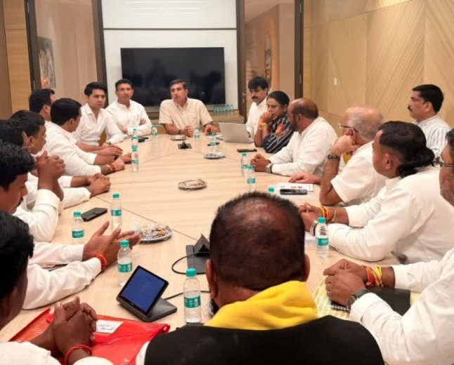 मध्य प्रदेश में कांग्रेस ने भंग किए सभी विभाग और प्रकोष्ठ, नए सिरे से होगा संगठन का पुनर्गठन