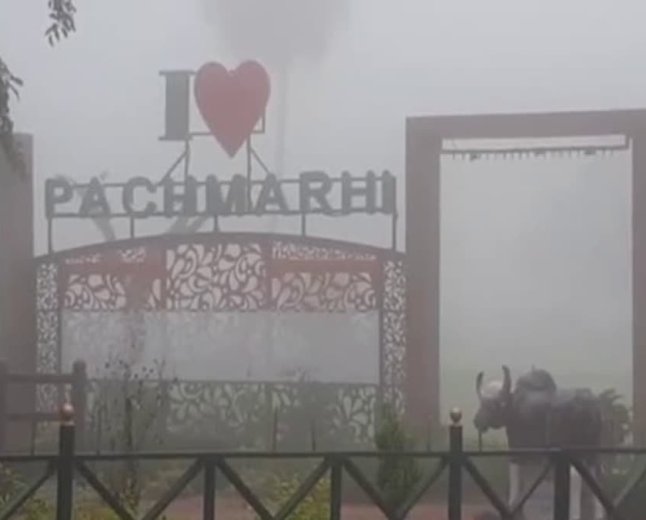 हिल स्टेशन पचमढ़ी में दिल दहला देने वाली वारदात, दोस्त को बांधकर नाबालिग के साथ की गई हैवानियत