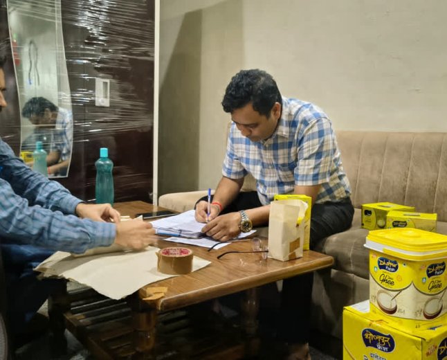 त्योहारों से पहले मिलावटखोरों पर शिकंजा, 25 हजार लीटर घी और करोड़ों की संपत्ति जब्त