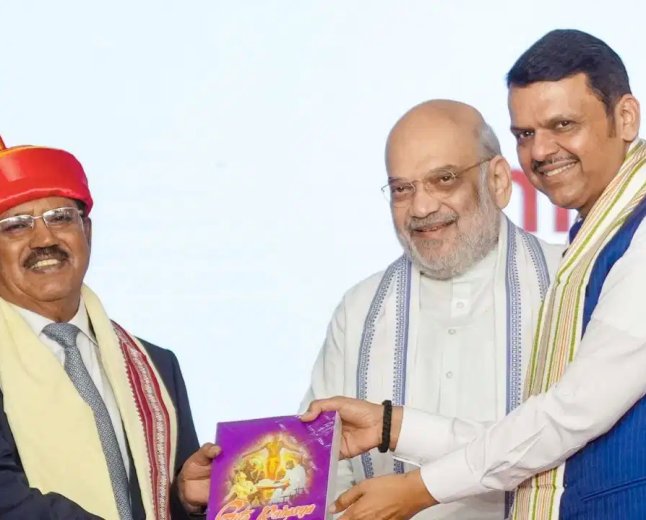 अमित शाह ने NSA अजीत डोभाल को दिया 'लोकमान्य तिलक पुरस्कार', सुनाया 13 बम ब्लास्ट सुलझाने का किस्सा