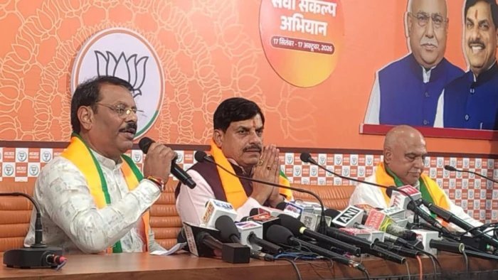 मतदाता सूची के पुनरीक्षण पर गरमाई सियासत, बीजेपी अध्यक्ष हेमंत खंडेलवाल ने कांग्रेस पर फैलाए जा रहे भ्रम का किया विरोध