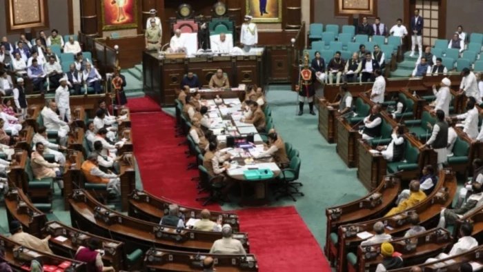 एमपी विधानसभा में लागू होगी 'ई-विधान' प्रणाली; घर बैठे लिंक से लाइव देख सकेंगे प्रश्नकाल, तोमर ने दिए निर्देश