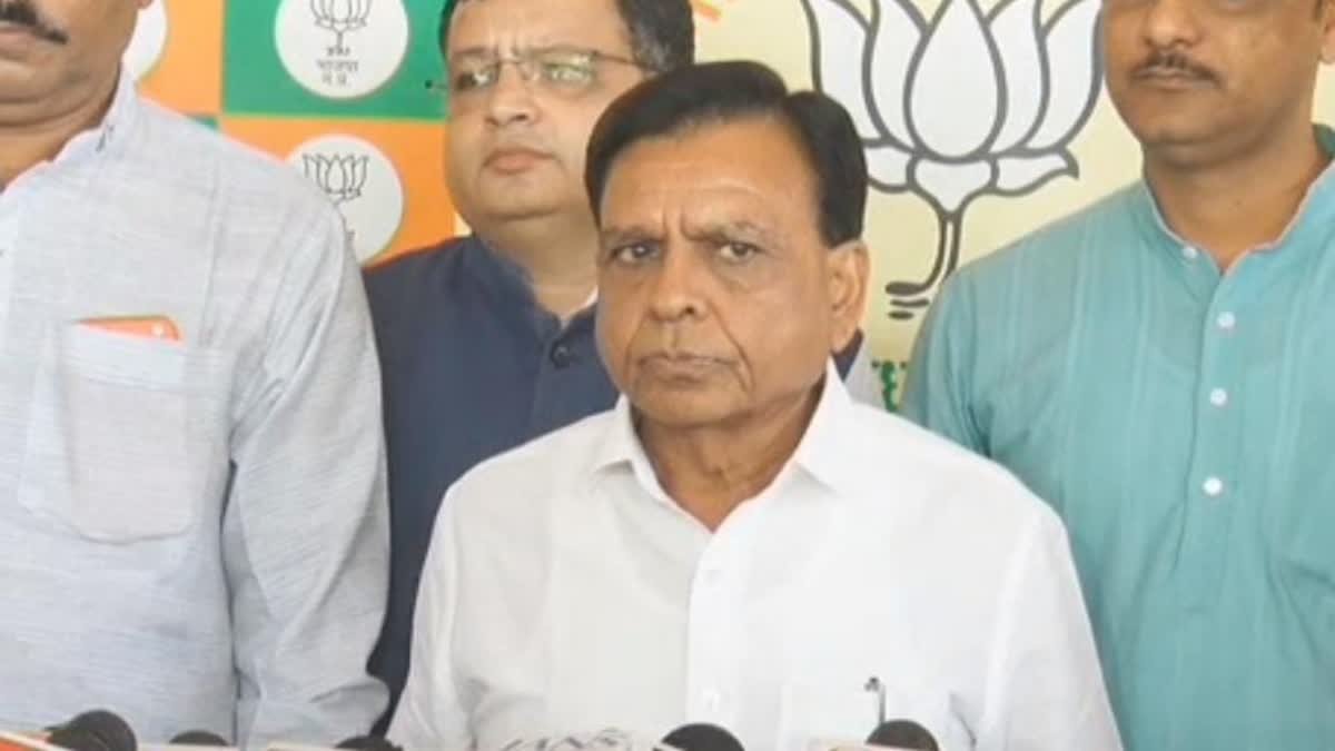 मामले की जड़ तक जाएगी सरकार, बड़े अधिकारियों की लापरवाही सामने आने पर होगी सख्त कार्रवाई