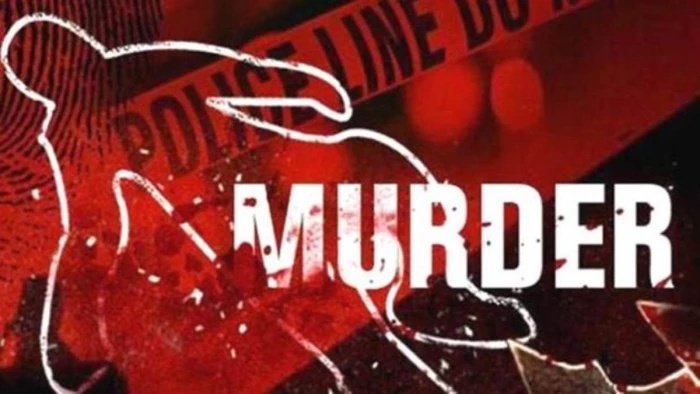 खजूरी सड़क की लेकपर्ल कॉलोनी में खूनी खेल; आरटीओ इंस्पेक्टर का मर्डर, खून से सना हथौड़ा बरामद