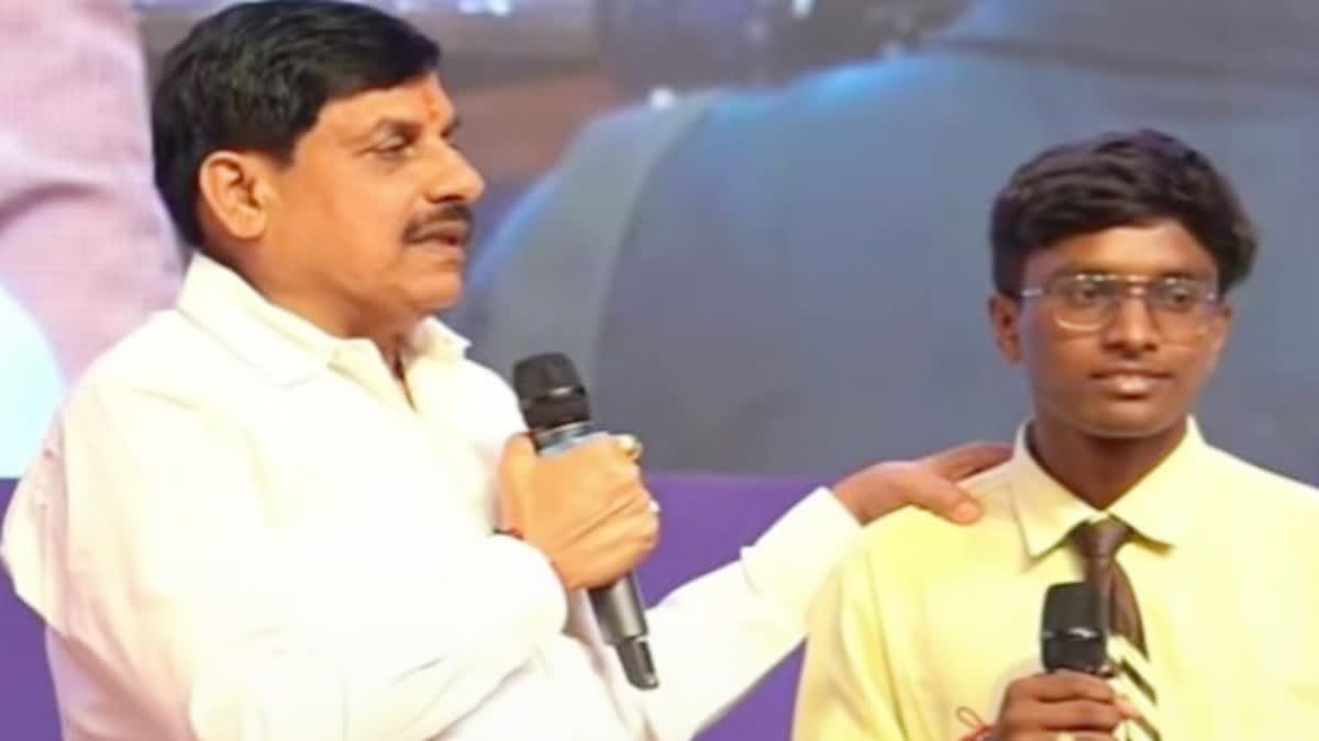 डॉक्टर बनने का सपना देख रहे गरीब परिवार के मेधावी छात्र ओम चौकसे की सफलता की कहानी
