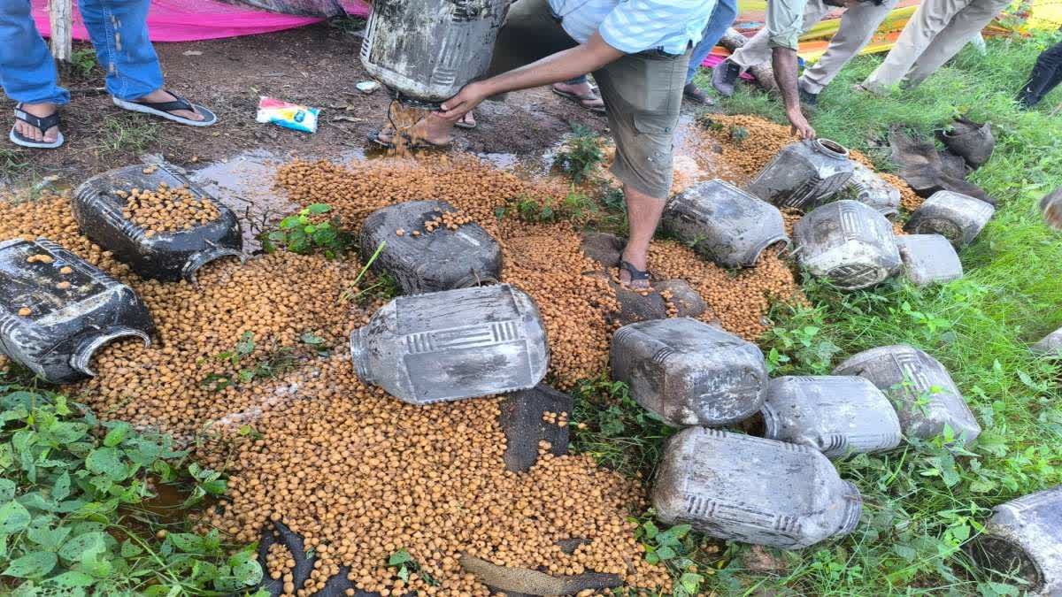 सागर शराब कांड के बाद छतरपुर पुलिस सख्त, यूपी बॉर्डर पर तैनाती बढ़ाए जाने के साथ 82 मुकदमे दर्ज