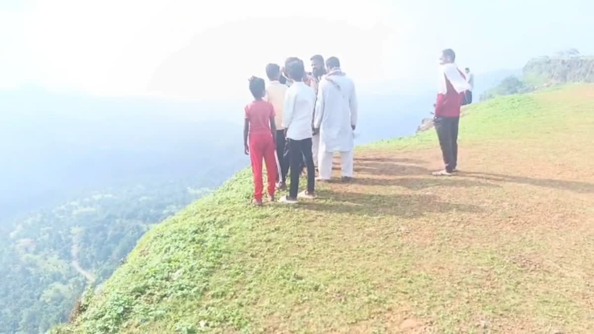 पर्यटन क्षेत्र पातालकोट में सुरक्षा इंतजामों पर उठे सवाल, बिना गार्ड्स और फेंसिंग के बढ़ रहे हादसे