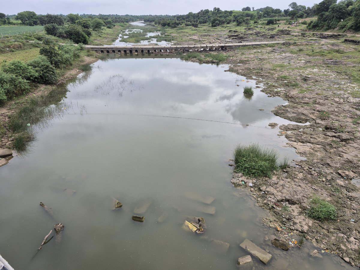 रतलाम में मंडराया भीषण सूखे का संकट; माही, चंबल, मलेनी नदियां सूखीं, रबी फसलों की सिंचाई पर संकट