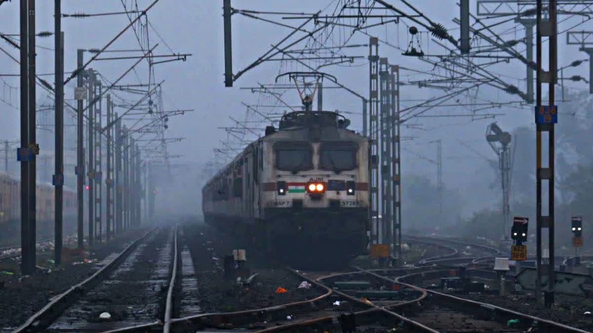 प्रधानमंत्री नरेंद्र मोदी वडोदरा से करेंगे वर्चुअल लोकार्पण, केंद्रीय मंत्री सावित्री ठाकुर दिखाएंगी हरी झंडी