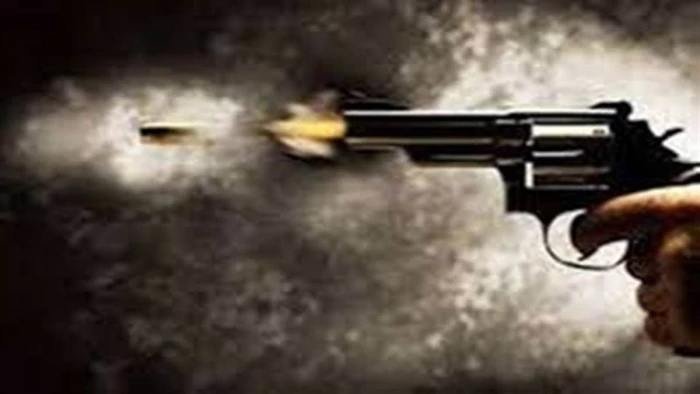 भोपाल में हिस्ट्रीशीटर बदमाश का तांडव; आधे घंटे में दो जगह ताबड़तोड़ फायरिंग, हत्या के प्रयास का केस दर्ज